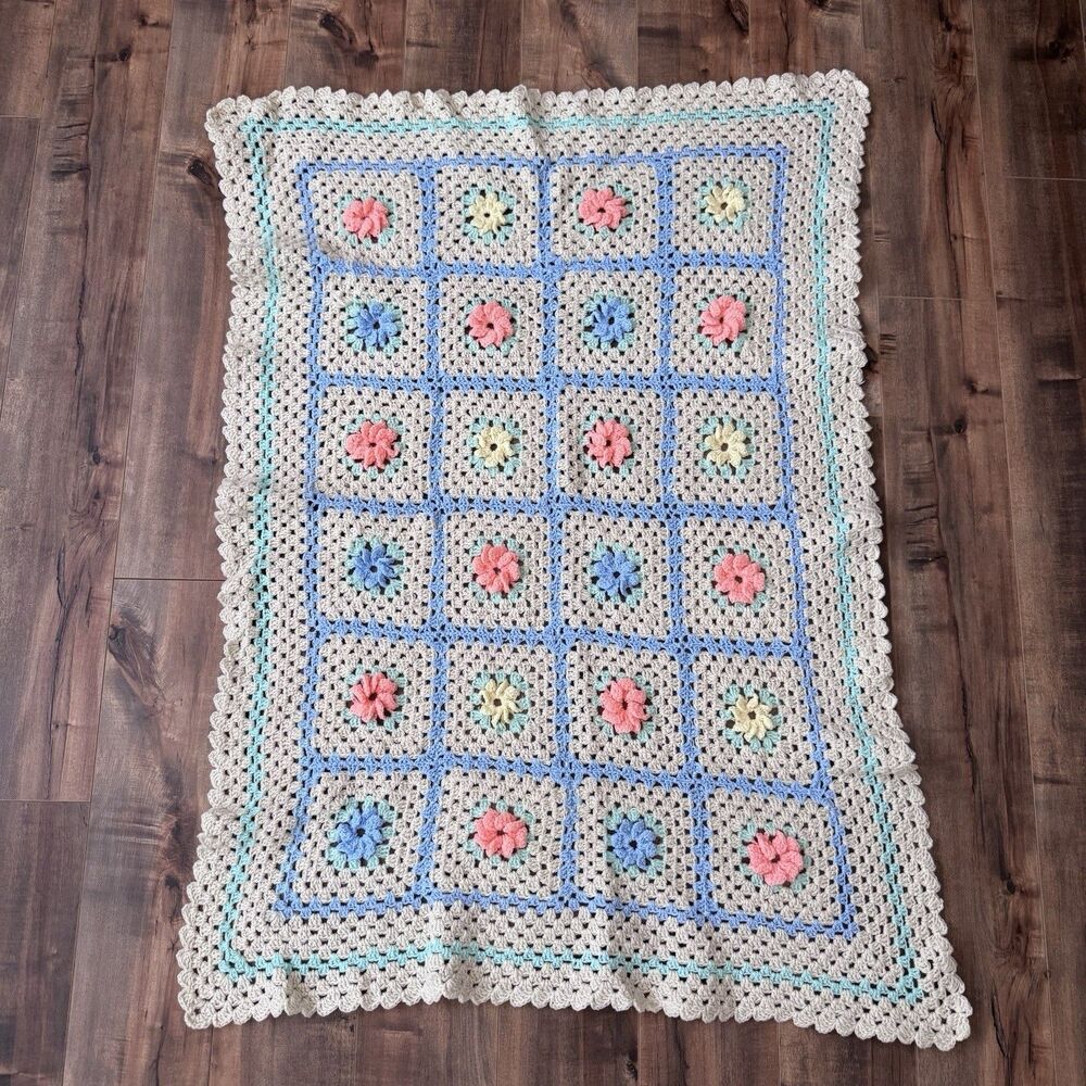 Vintage Handmade 3D Flower Crochet Baby Throw Blanket Afghan 52”x38” Pink Blue